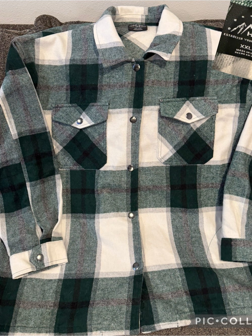 XXL Green White Plaid Snap-Front Flannel Shirt Jacket